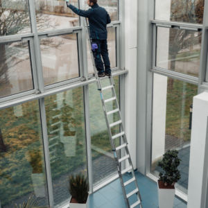 Échelle de laveur de vitres à marches antidérapantes R13