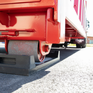 Afzetcontainer pad - Grondbeschermingsplaat